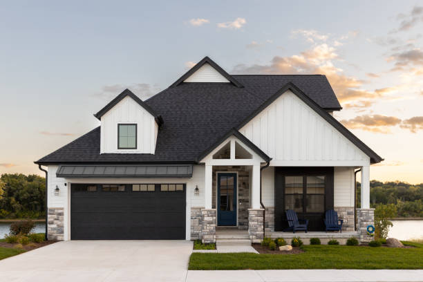 Best Roof Installation  in Muncy, PA